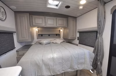 2025 Northwood Arctic Fox Edge 22GT 8