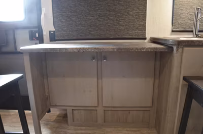 2025 Northwood Nash 19BS 8
