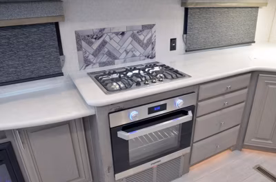 2025 Northwood Arctic Fox Edge 295RK 20