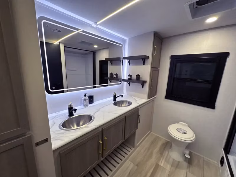 2026 Forest River Hemisphere Travel Trailers 261FKRB - Image 5