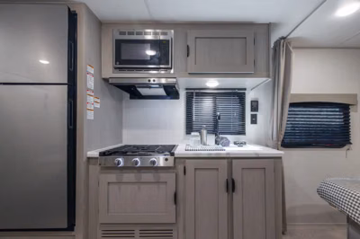 2027 Forest River Viking Travel Trailers 25QBH 4