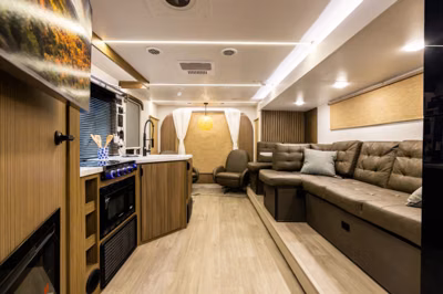 2027 Forest River Cruise Lite 23ZEN 2