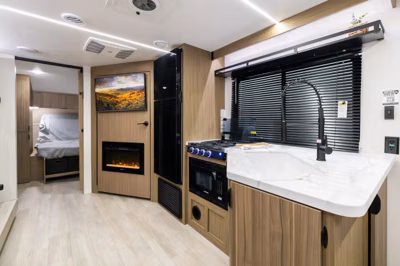 2026 Forest River Cruise Lite 25ICE 3