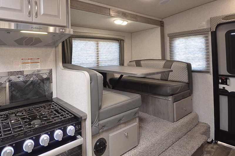 2027 Northwood Arctic Fox Camper 1140 - Image 7