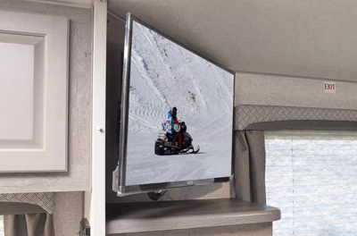2027 Northwood Arctic Fox Camper 1140 14