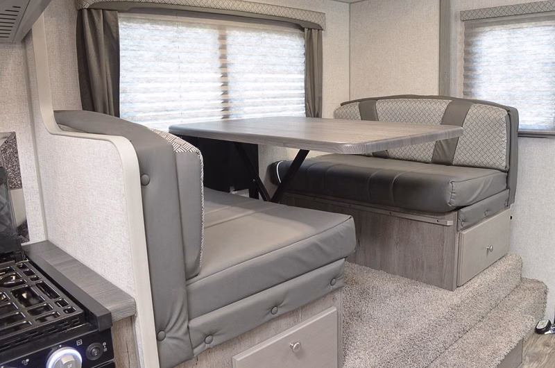 2027 Northwood Arctic Fox Camper 1140 - Image 15
