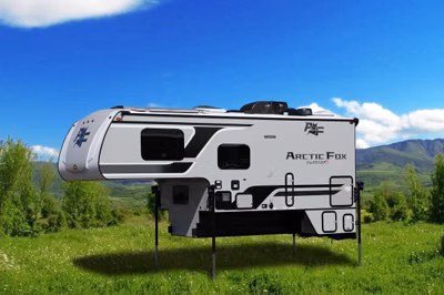 2027 Northwood Arctic Fox Camper 1140 22