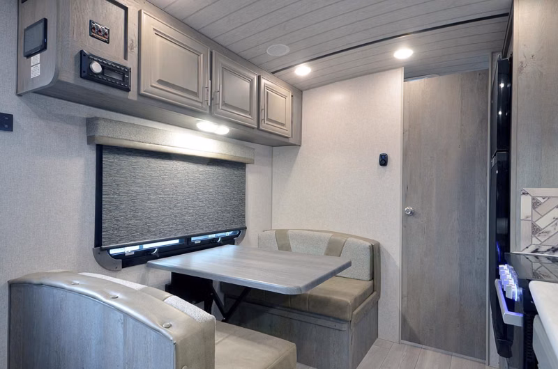 2027 Northwood Arctic Fox Edge 22GT - Image 5