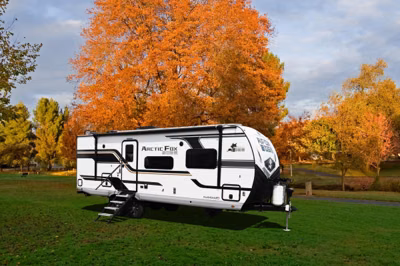 2027 Northwood Arctic Fox Edge 24SK 3