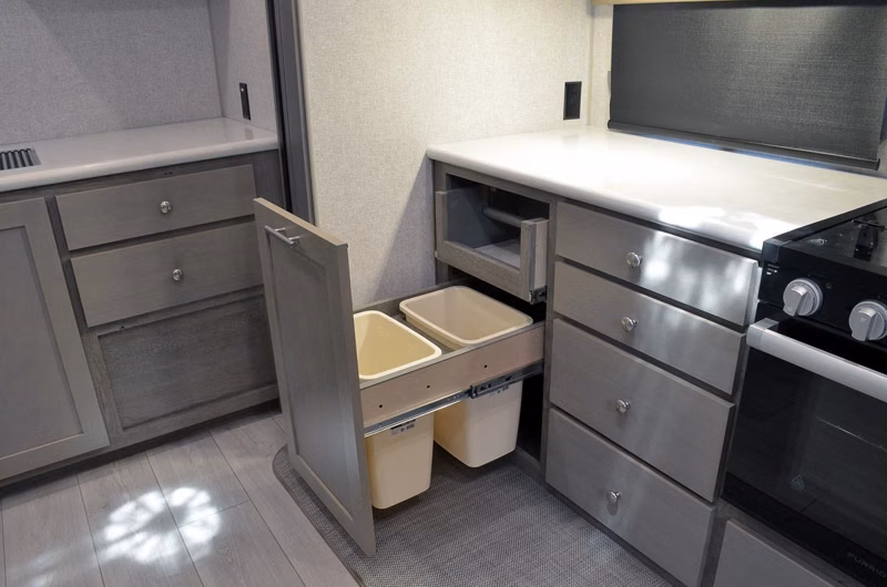2027 Northwood Arctic Fox Edge 24SK - Image 29