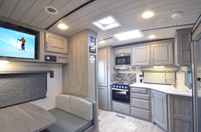2027 Northwood Arctic Fox Edge 26KX 6