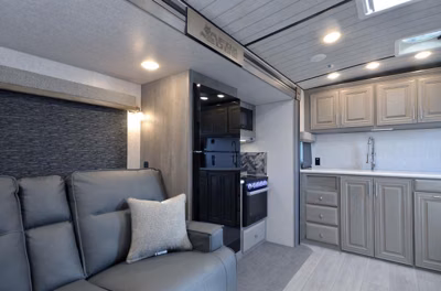 2027 Northwood Arctic Fox Edge 26MK 6