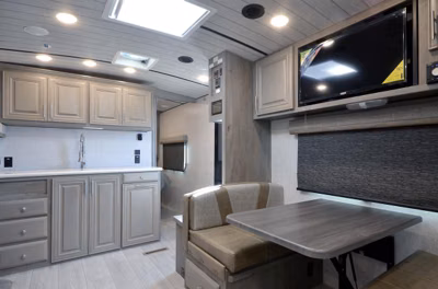 2027 Northwood Arctic Fox Edge 26MK 7