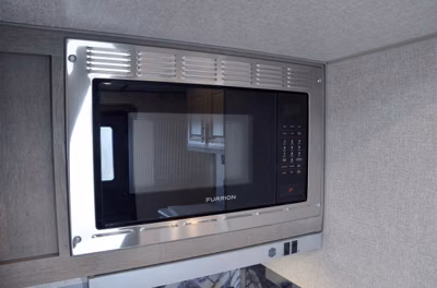 2027 Northwood Arctic Fox Edge 26MK 22