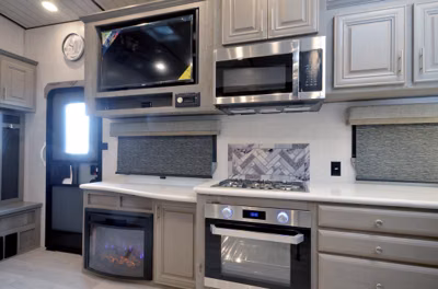 2027 Northwood Arctic Fox Edge 295RK 6