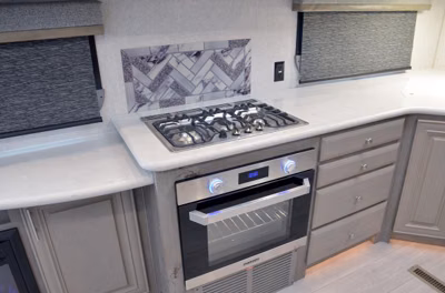 2027 Northwood Arctic Fox Edge 295RK 20