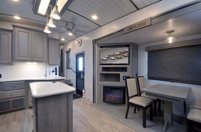 2027 Northwood Arctic Fox Edge 325MK 5