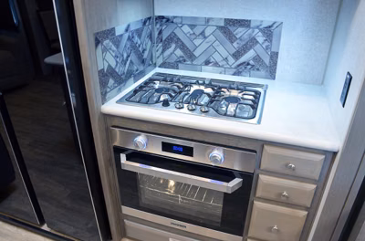 2027 Northwood Arctic Fox Edge 325MK 19