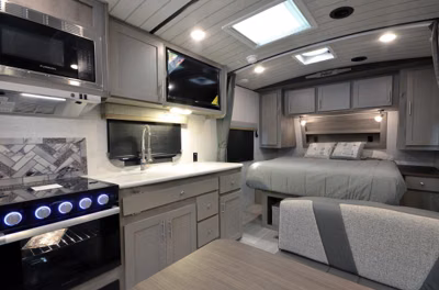 2027 Northwood Arctic Fox NXT 22GT 9