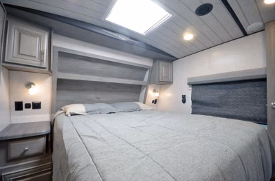 2027 Northwood Arctic Fox NXT 275LE 10
