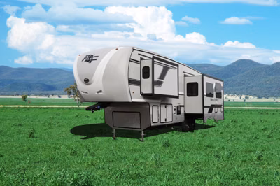2027 Northwood Arctic Fox NXT 295RK 28