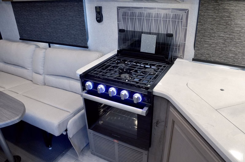 2027 Northwood Desert Fox 27FS - Image 26