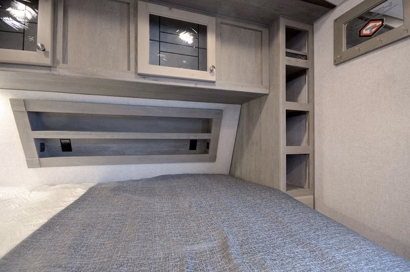 2027 Northwood Nash 17K - Image 9