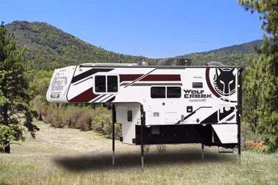 2027 Northwood Wolf Creek 910 19